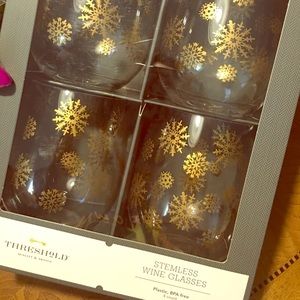 Stemless Wine Glasses, 4 count. Plastic